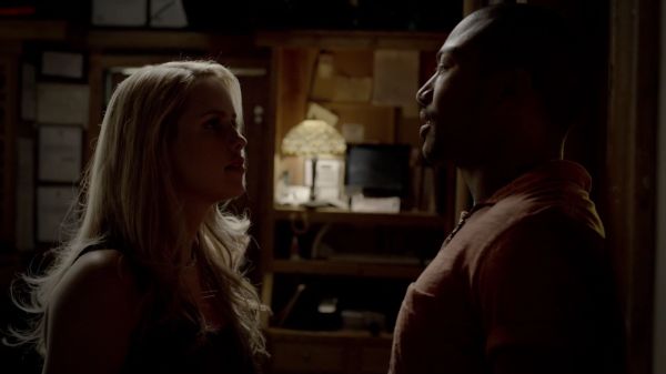 Claire-Holt-as-Rebekah-Mikaelson-in-The-Originals-s01e01-0511.jpg