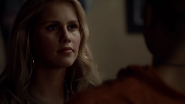 Claire-Holt-as-Rebekah-Mikaelson-in-The-Originals-s01e01-0514.jpg
