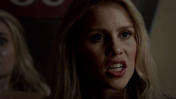 Click to view full size image
==============
Claire-Holt-as-Rebekah-Mikaelson-in-The-Originals-s01e01-0515.jpg Claire-Holt-as-Rebekah-Mikaelson-in-The-Originals-s01e01-0515.jpg