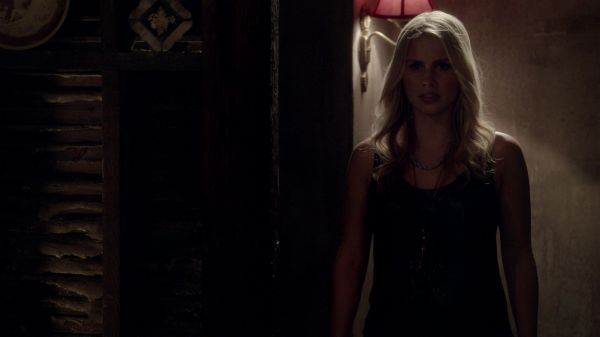 Click to view full size image
==============
Claire-Holt-as-Rebekah-Mikaelson-in-The-Originals-s01e01-0529.jpg Claire-Holt-as-Rebekah-Mikaelson-in-The-Originals-s01e01-0529.jpg