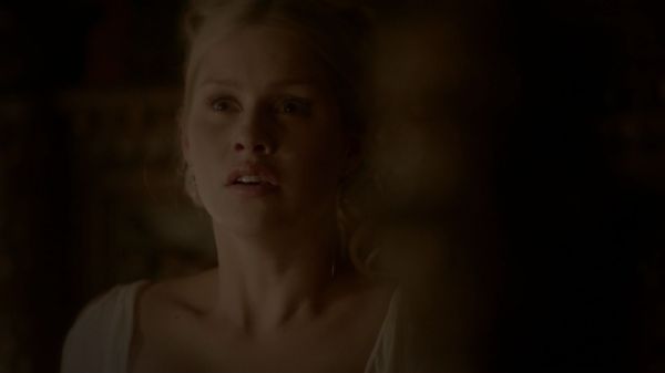 Claire-Holt-as-Rebekah-Mikaelson-in-The-Originals-s01e01-0557.jpg