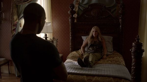 Claire-Holt-as-Rebekah-Mikaelson-in-The-Originals-s01e01-0570.jpg