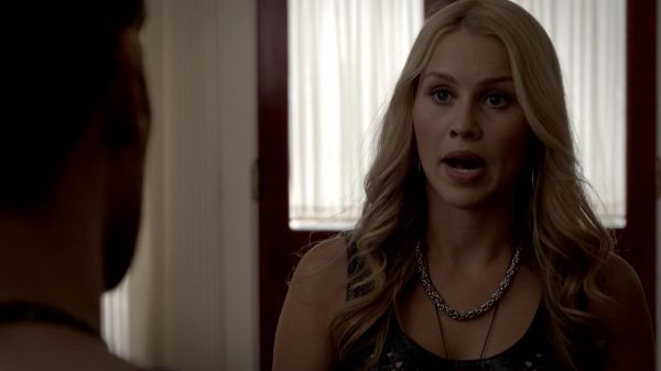 Click to view full size image
==============
Claire-Holt-as-Rebekah-Mikaelson-in-The-Originals-s01e01-0594.jpg Claire-Holt-as-Rebekah-Mikaelson-in-The-Originals-s01e01-0594.jpg