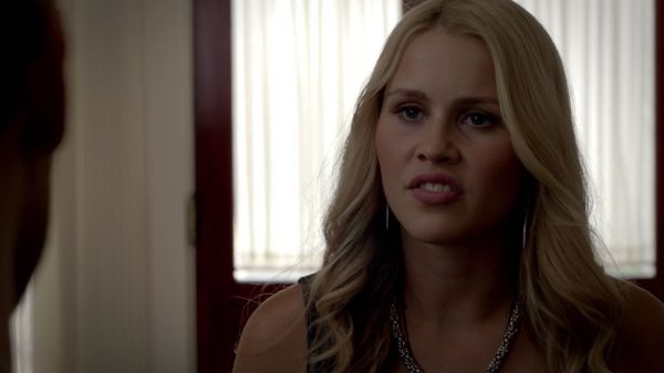 Click to view full size image
==============
Claire-Holt-as-Rebekah-Mikaelson-in-The-Originals-s01e01-0597.jpg Claire-Holt-as-Rebekah-Mikaelson-in-The-Originals-s01e01-0597.jpg