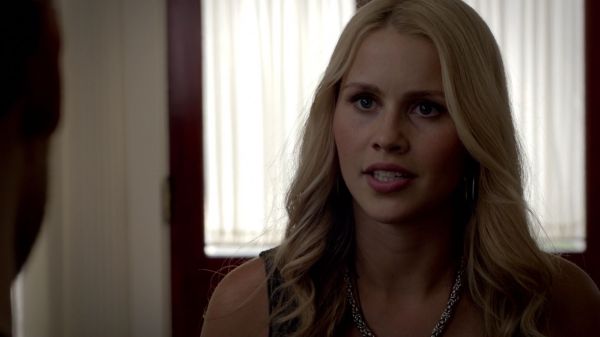 Claire-Holt-as-Rebekah-Mikaelson-in-The-Originals-s01e01-0598.jpg