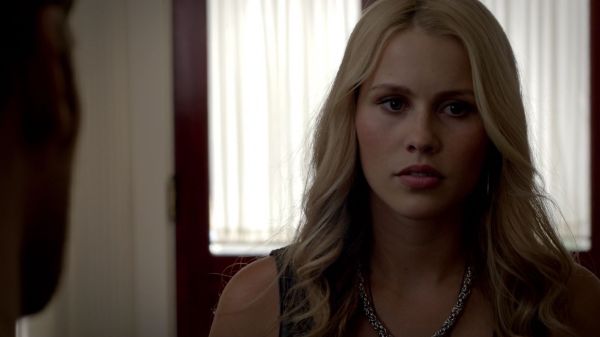 Click to view full size image
==============
Claire-Holt-as-Rebekah-Mikaelson-in-The-Originals-s01e01-0601.jpg Claire-Holt-as-Rebekah-Mikaelson-in-The-Originals-s01e01-0601.jpg