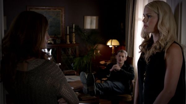 Claire-Holt-as-Rebekah-Mikaelson-in-The-Originals-s01e03-0022.jpg