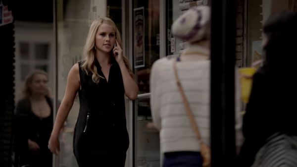 Click to view full size image
==============
Claire-Holt-as-Rebekah-Mikaelson-in-The-Originals-s01e03-0027.jpg Claire-Holt-as-Rebekah-Mikaelson-in-The-Originals-s01e03-0027.jpg