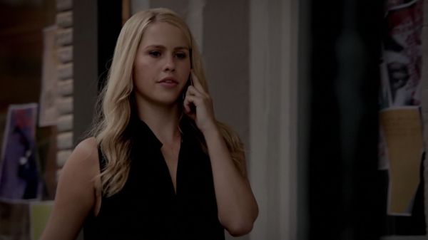 Claire-Holt-as-Rebekah-Mikaelson-in-The-Originals-s01e03-0028.jpg