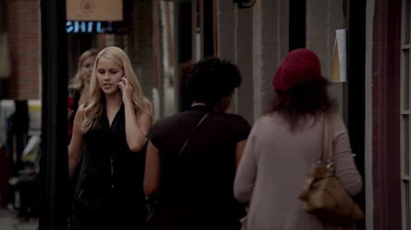 Click to view full size image
==============
Claire-Holt-as-Rebekah-Mikaelson-in-The-Originals-s01e03-0029.jpg Claire-Holt-as-Rebekah-Mikaelson-in-The-Originals-s01e03-0029.jpg