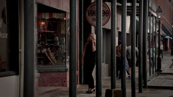 Claire-Holt-as-Rebekah-Mikaelson-in-The-Originals-s01e03-0031.jpg
