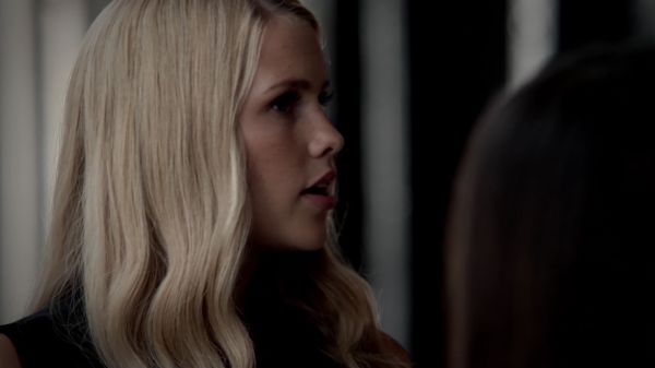 Claire-Holt-as-Rebekah-Mikaelson-in-The-Originals-s01e03-0038.jpg