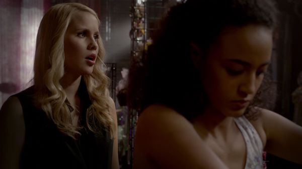 Click to view full size image
==============
Claire-Holt-as-Rebekah-Mikaelson-in-The-Originals-s01e03-0047.jpg Claire-Holt-as-Rebekah-Mikaelson-in-The-Originals-s01e03-0047.jpg