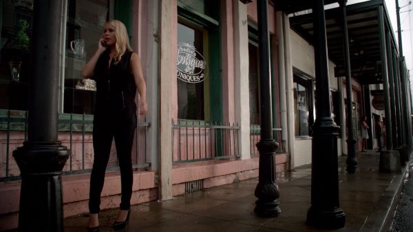 Click to view full size image
==============
Claire-Holt-as-Rebekah-Mikaelson-in-The-Originals-s01e03-0068.jpg Claire-Holt-as-Rebekah-Mikaelson-in-The-Originals-s01e03-0068.jpg