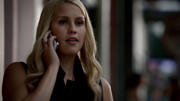 Click to view full size image
==============
Claire-Holt-as-Rebekah-Mikaelson-in-The-Originals-s01e03-0073.jpg Claire-Holt-as-Rebekah-Mikaelson-in-The-Originals-s01e03-0073.jpg