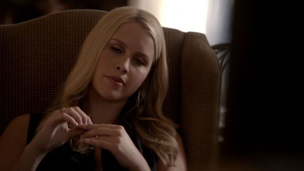 Click to view full size image
==============
Claire-Holt-as-Rebekah-Mikaelson-in-The-Originals-s01e03-0090.jpg Claire-Holt-as-Rebekah-Mikaelson-in-The-Originals-s01e03-0090.jpg