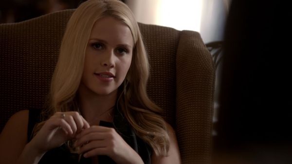 Click to view full size image
==============
Claire-Holt-as-Rebekah-Mikaelson-in-The-Originals-s01e03-0093.jpg Claire-Holt-as-Rebekah-Mikaelson-in-The-Originals-s01e03-0093.jpg