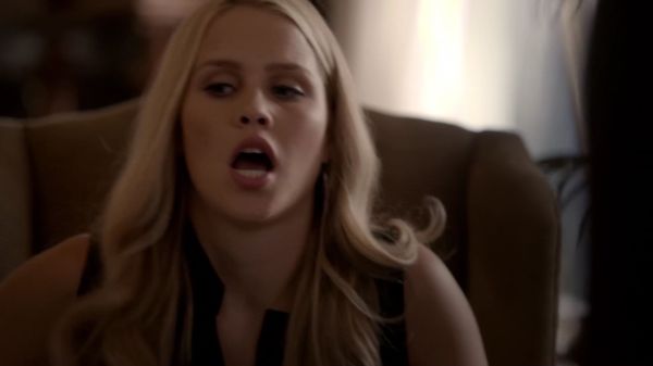 Claire-Holt-as-Rebekah-Mikaelson-in-The-Originals-s01e03-0096.jpg