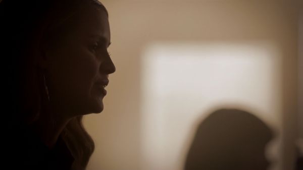 Claire-Holt-as-Rebekah-Mikaelson-in-The-Originals-s01e03-0108.jpg