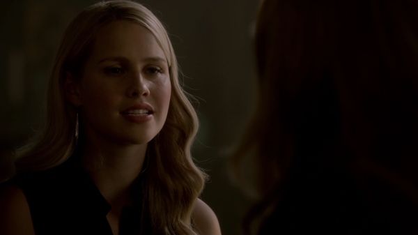 Claire-Holt-as-Rebekah-Mikaelson-in-The-Originals-s01e03-0110.jpg