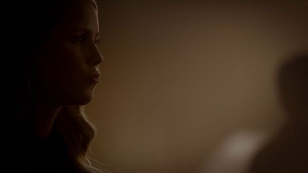 Claire-Holt-as-Rebekah-Mikaelson-in-The-Originals-s01e03-0120.jpg