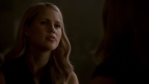 Claire-Holt-as-Rebekah-Mikaelson-in-The-Originals-s01e03-0124.jpg