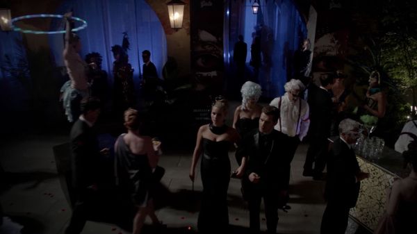 Claire-Holt-as-Rebekah-Mikaelson-in-The-Originals-s01e03-0149.jpg
