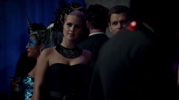Click to view full size image
==============
Claire-Holt-as-Rebekah-Mikaelson-in-The-Originals-s01e03-0154.jpg Claire-Holt-as-Rebekah-Mikaelson-in-The-Originals-s01e03-0154.jpg