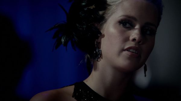 Claire-Holt-as-Rebekah-Mikaelson-in-The-Originals-s01e03-0156.jpg