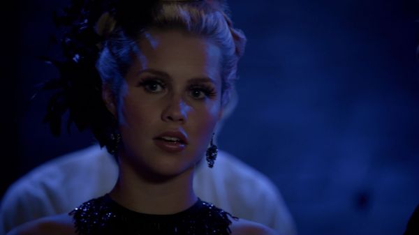 Claire-Holt-as-Rebekah-Mikaelson-in-The-Originals-s01e03-0191.jpg