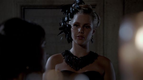 Claire-Holt-as-Rebekah-Mikaelson-in-The-Originals-s01e03-0203.jpg
