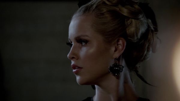 Claire-Holt-as-Rebekah-Mikaelson-in-The-Originals-s01e03-0213.jpg