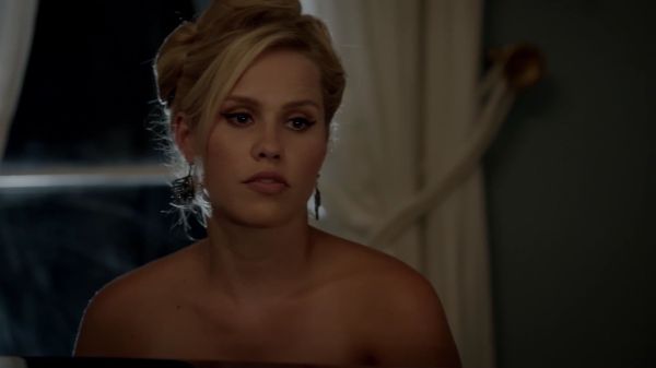 Click to view full size image
==============
Claire-Holt-as-Rebekah-Mikaelson-in-The-Originals-s01e03-0231.jpg Claire-Holt-as-Rebekah-Mikaelson-in-The-Originals-s01e03-0231.jpg