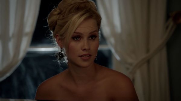 Click to view full size image
==============
Claire-Holt-as-Rebekah-Mikaelson-in-The-Originals-s01e03-0236.jpg Claire-Holt-as-Rebekah-Mikaelson-in-The-Originals-s01e03-0236.jpg