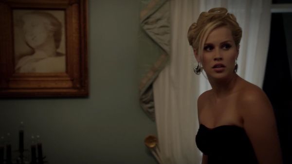 Click to view full size image
==============
Claire-Holt-as-Rebekah-Mikaelson-in-The-Originals-s01e03-0238.jpg Claire-Holt-as-Rebekah-Mikaelson-in-The-Originals-s01e03-0238.jpg