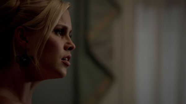 Click to view full size image
==============
Claire-Holt-as-Rebekah-Mikaelson-in-The-Originals-s01e03-0242.jpg Claire-Holt-as-Rebekah-Mikaelson-in-The-Originals-s01e03-0242.jpg