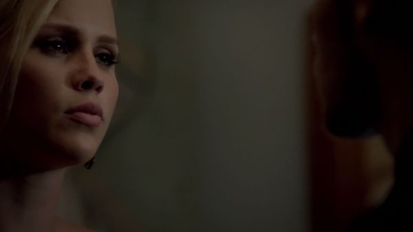 Claire-Holt-as-Rebekah-Mikaelson-in-The-Originals-s01e03-0265.jpg