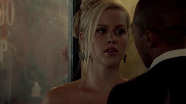 Claire-Holt-as-Rebekah-Mikaelson-in-The-Originals-s01e03-0285.jpg