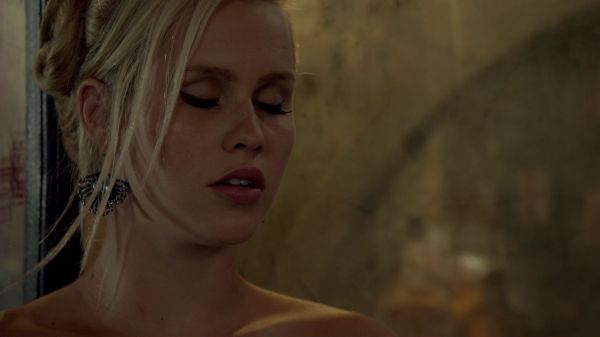 Click to view full size image
==============
Claire-Holt-as-Rebekah-Mikaelson-in-The-Originals-s01e03-0290.jpg Claire-Holt-as-Rebekah-Mikaelson-in-The-Originals-s01e03-0290.jpg