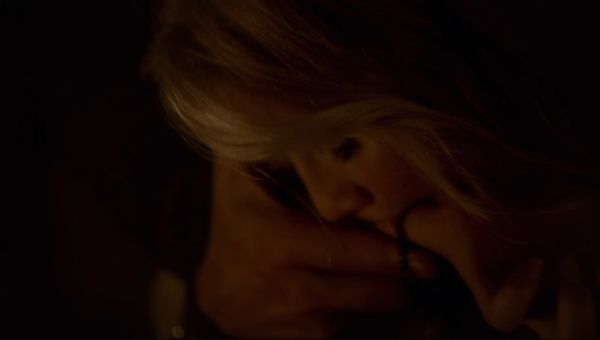 to-1x01-sc-0073.jpg