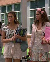 2011-meangirls2-caps0139.jpg