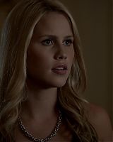 Claire-Holt-as-Rebekah-Mikaelson-in-The-Originals-s01e01-0041.jpg