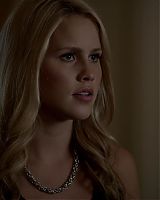Claire-Holt-as-Rebekah-Mikaelson-in-The-Originals-s01e01-0042.jpg