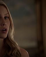 Claire-Holt-as-Rebekah-Mikaelson-in-The-Originals-s01e01-0103.jpg