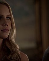 Claire-Holt-as-Rebekah-Mikaelson-in-The-Originals-s01e01-0104.jpg