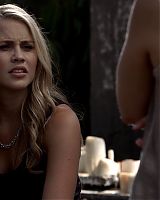 Claire-Holt-as-Rebekah-Mikaelson-in-The-Originals-s01e01-0236.jpg