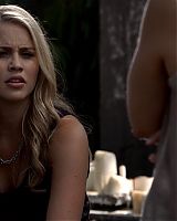 Claire-Holt-as-Rebekah-Mikaelson-in-The-Originals-s01e01-0237.jpg