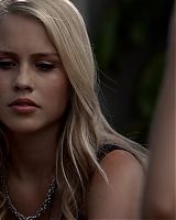 Claire-Holt-as-Rebekah-Mikaelson-in-The-Originals-s01e01-0241.jpg