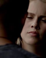 Claire-Holt-as-Rebekah-Mikaelson-in-The-Originals-s01e01-0286.jpg