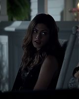 Claire-Holt-as-Rebekah-Mikaelson-in-The-Originals-s01e01-0409.jpg